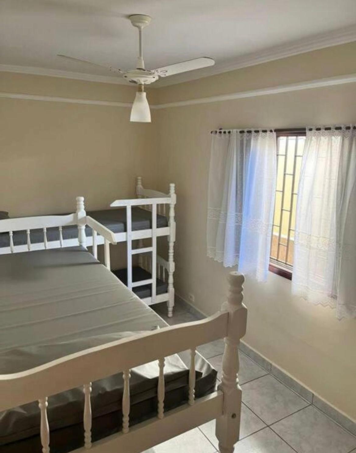 Casa Com Piscina Em Mongagua Praia Grande (Santos) Exterior foto